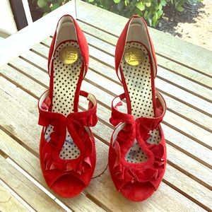 I’s London Red Suede Ruffle Heels